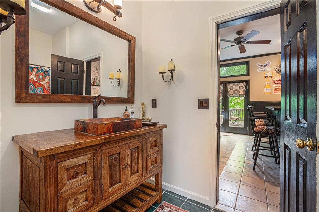 12350 Edenwilde Drive, Roswell, Georgia image 38