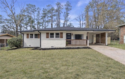 Homes For Sale - 4027 Lindsey Drive<br/> Decatur, GA 30035