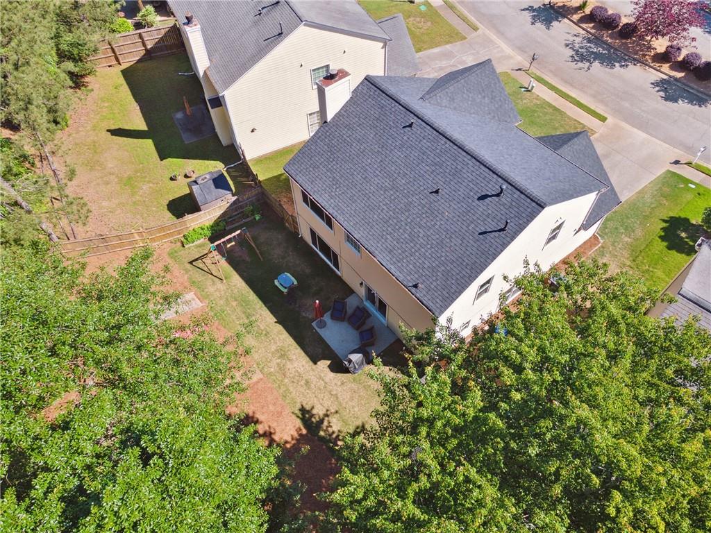 5035 Pattingham Drive, Roswell, Georgia image 38