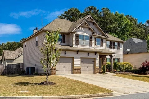Homes For Sale - 91 Ashbury Circle<br/> Dallas, GA 30157
