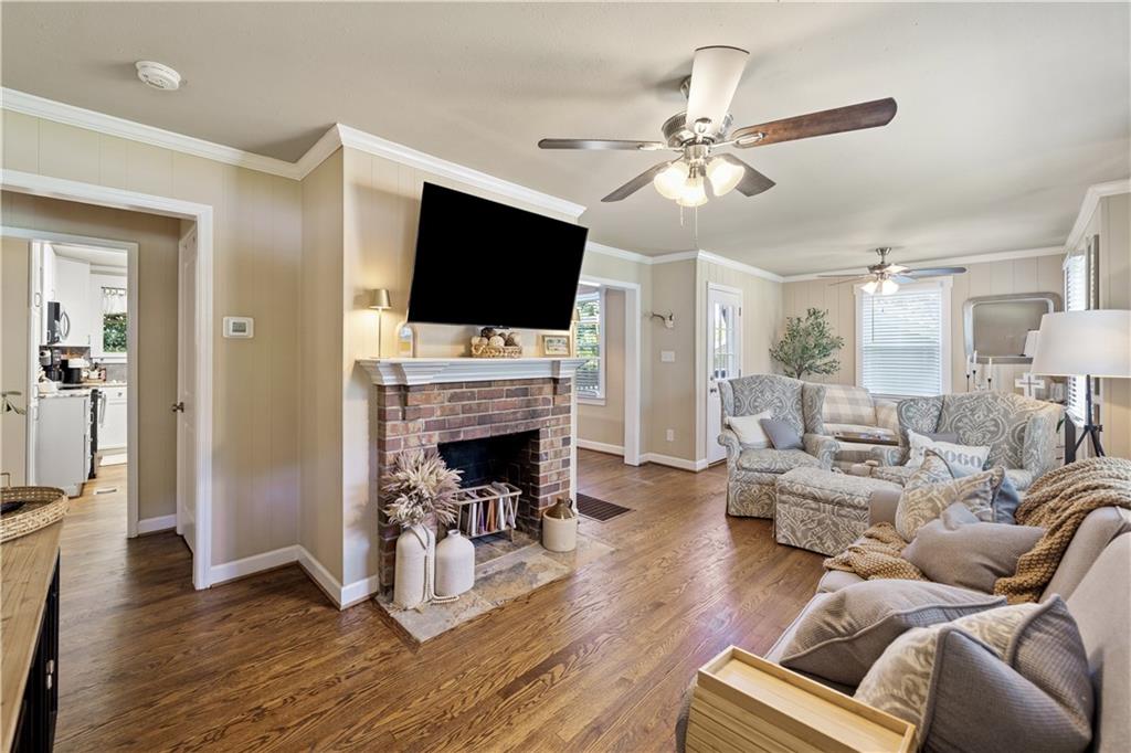 173 Parkview Drive SE