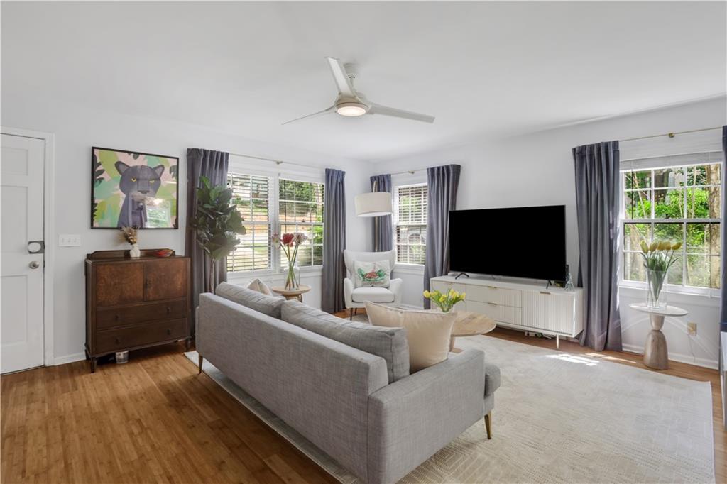 989 Ormewood Avenue SE