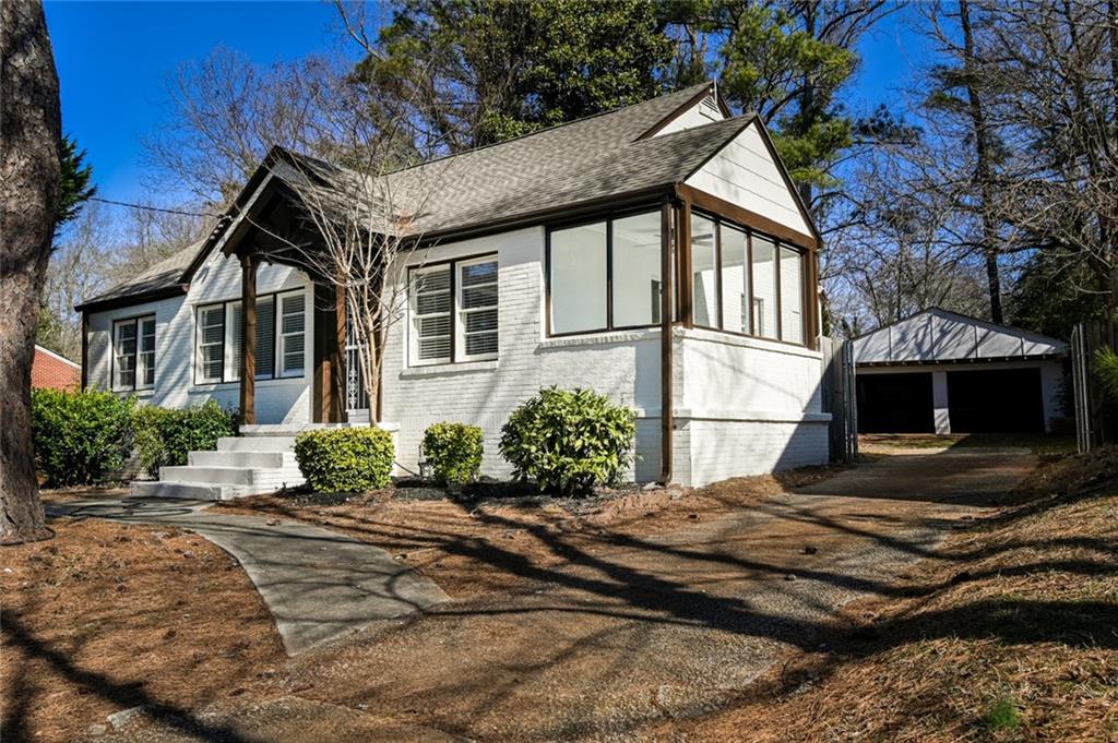 1704 Brewer Boulevard SW