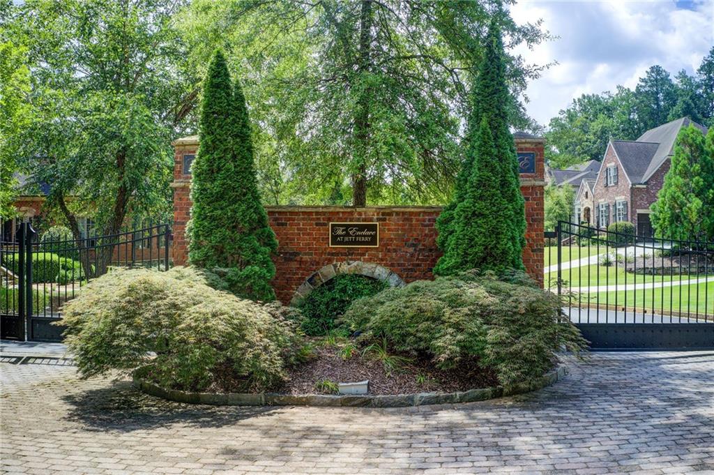 3869 Teesdale Court