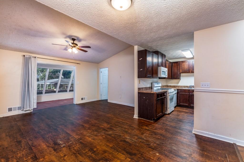 Joshuas Landing - Residential