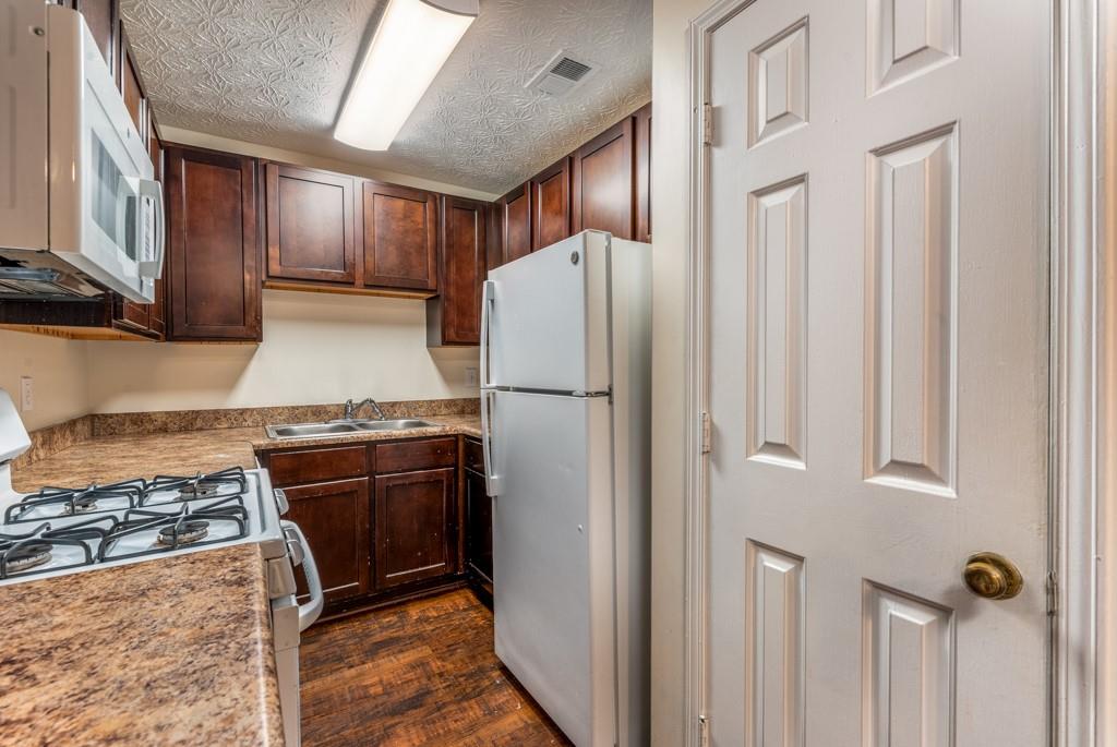 Joshuas Landing - Residential