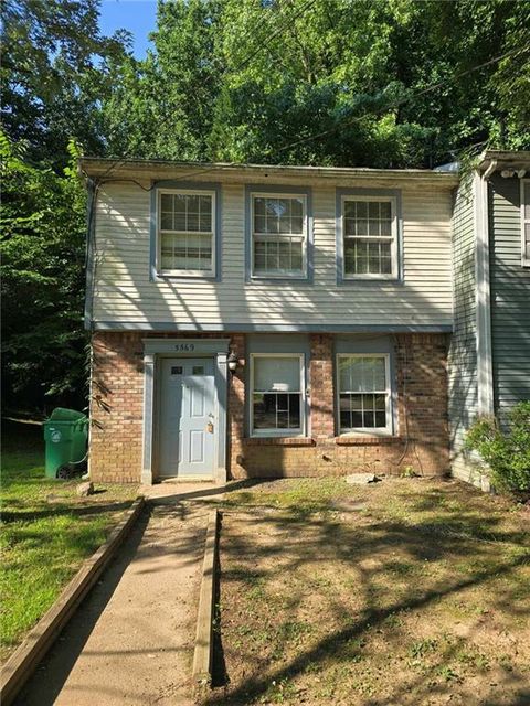 A home in Lithonia