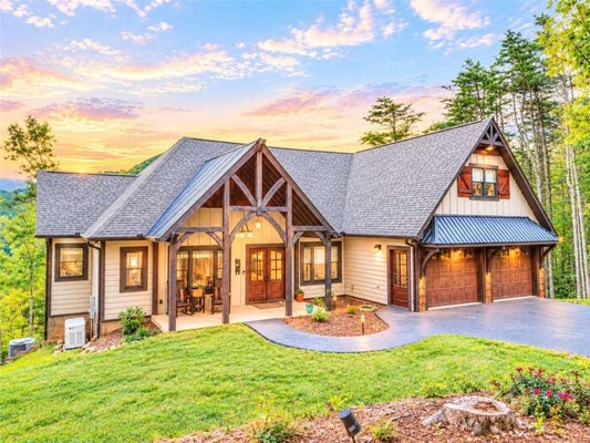528 CLOUDLAND DR, ELLIJAY, GA 30536 - Image ed6fa3a4180b2f384541a42c7ccffb4b/3773068891
