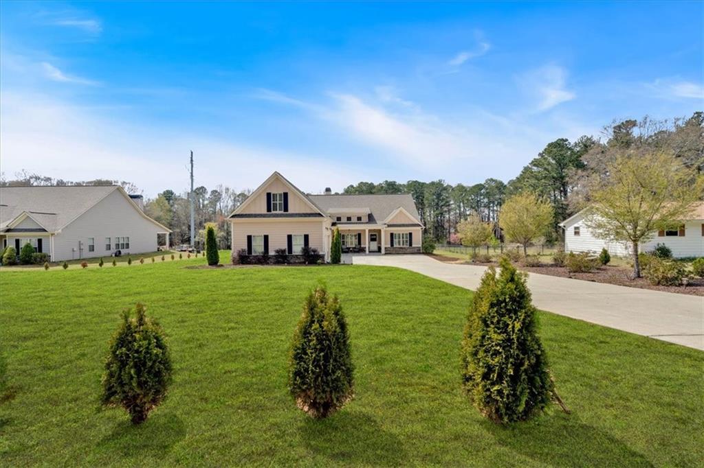 2767 Camp Mitchell Road, Loganville, Georgia image 4