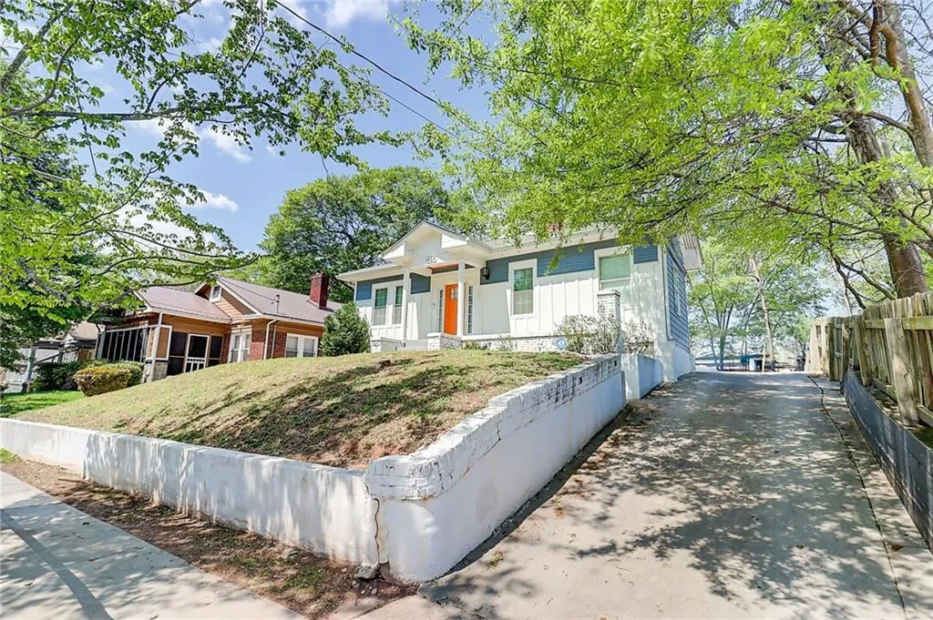 Atlanta, Georgia 30310, United States, 3 Bedrooms Bedrooms, ,3 BathroomsBathrooms,Residential,Active,100132