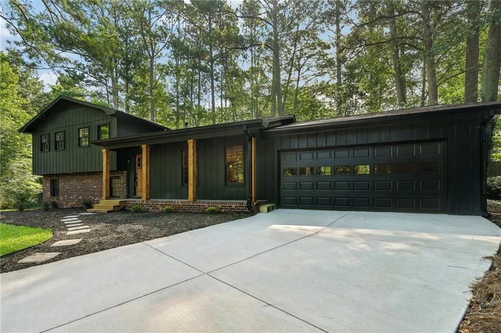 512 Wood Forest Court