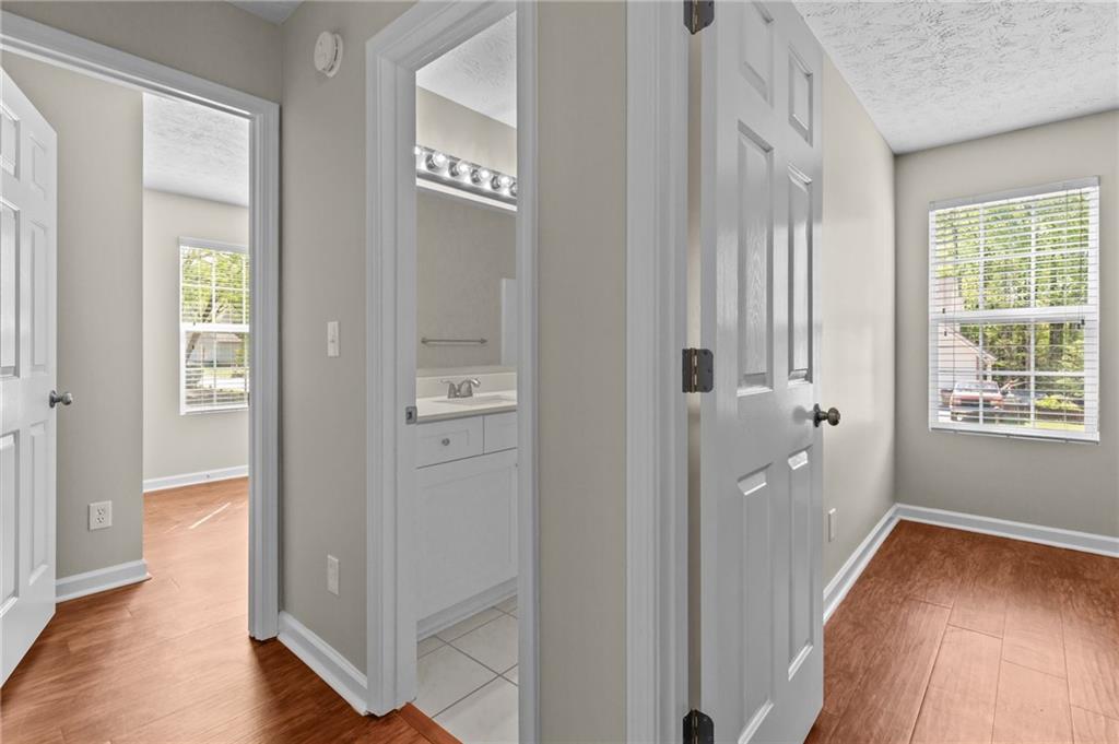 7101 Independence Drive, Flowery Branch, Georgia image 28