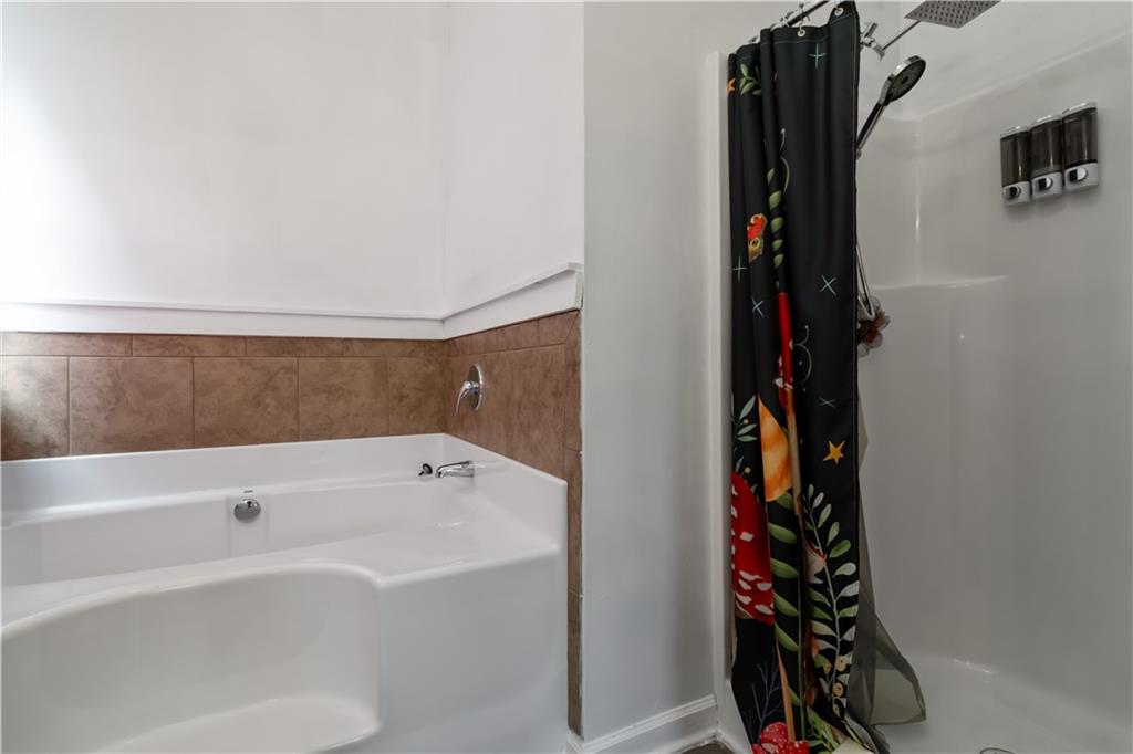 5885 San Gabriel Lane, Atlanta, Georgia image 31