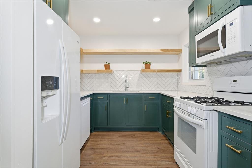 2749 Saint Augustine Trail SE