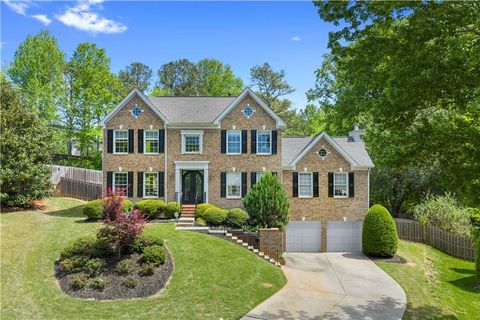 Photo of 580 Ashvale Overlook, Alpharetta, GA 30005 (MLS # 7753720)