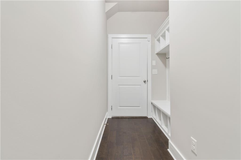 1405 Attwater Drive, Atlanta, Georgia image 36