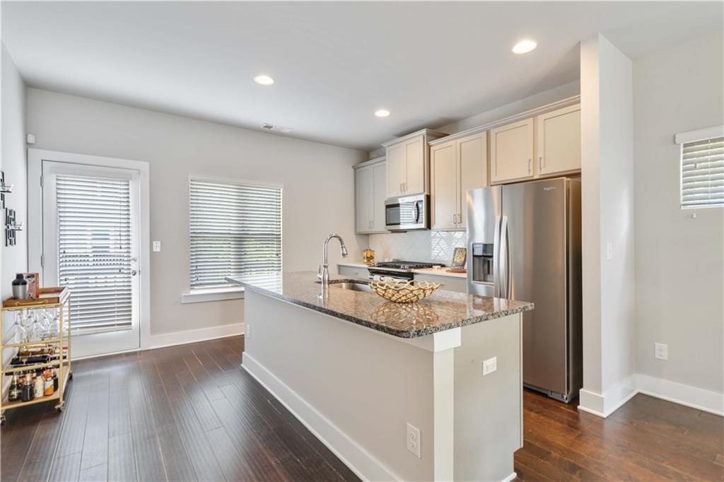 1405 Attwater Drive, Atlanta, Georgia image 13