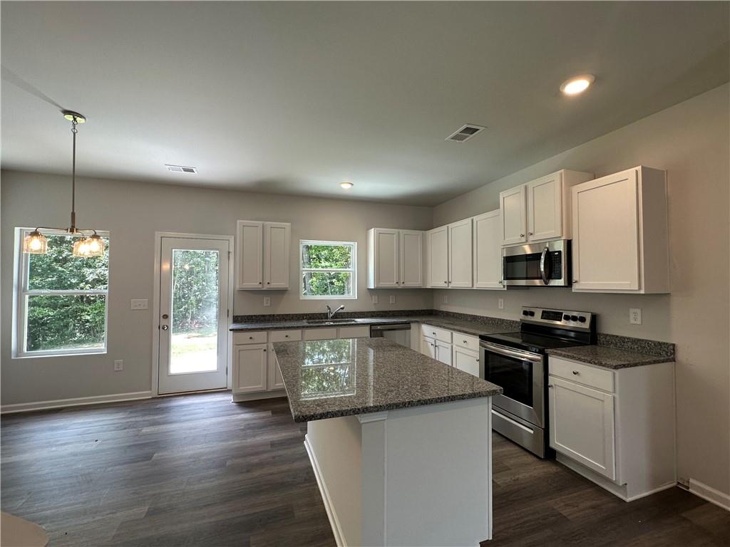 55 Barton Lane, Covington, Georgia image 6