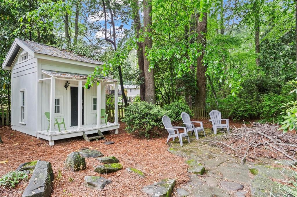 1518 Rochelle Drive, Atlanta, Georgia image 29