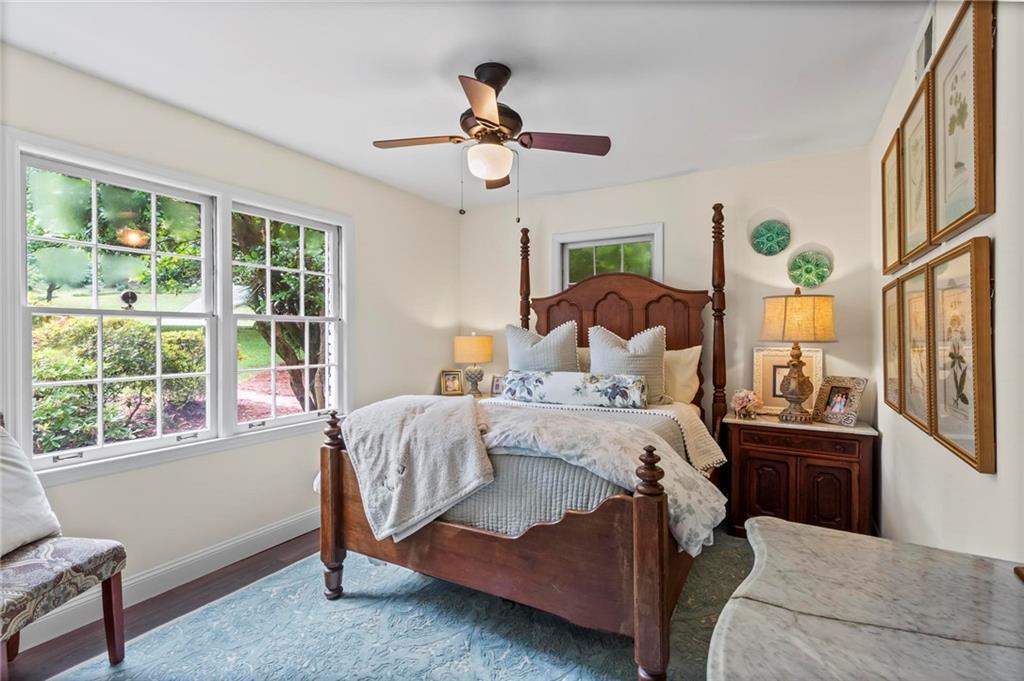 1518 Rochelle Drive, Atlanta, Georgia image 21