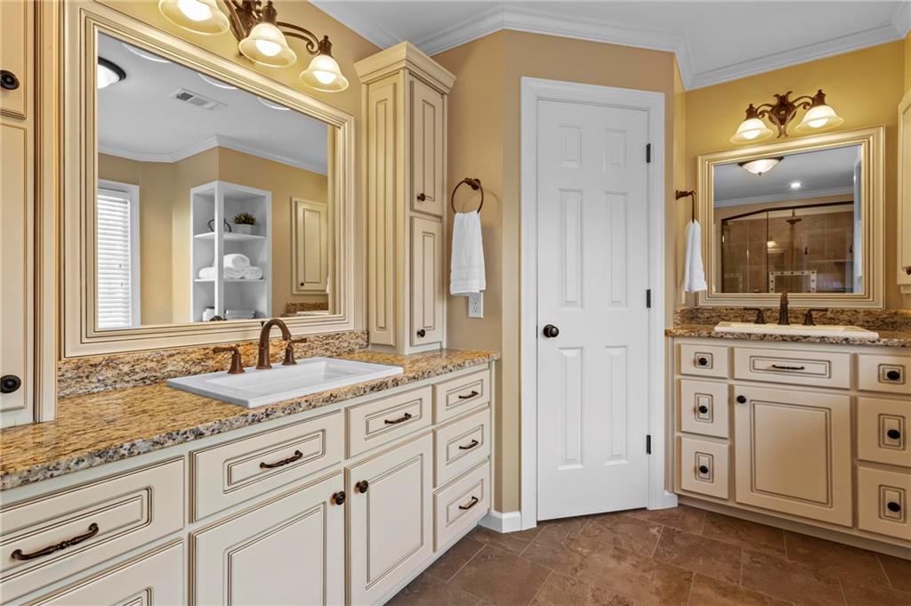9860 Hunt Club Way, Johns Creek, Georgia image 24