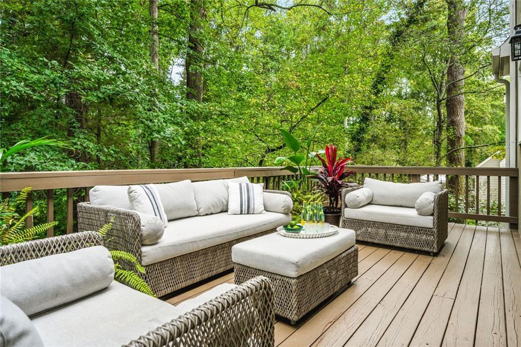 Hampton Woods - Residential
