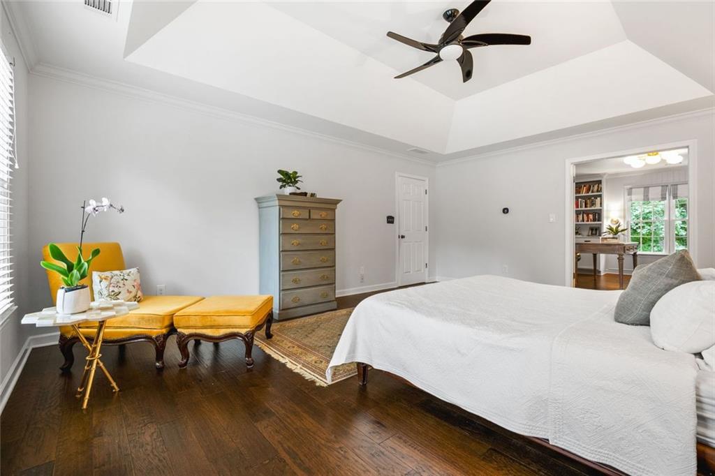 Hampton Woods - Residential