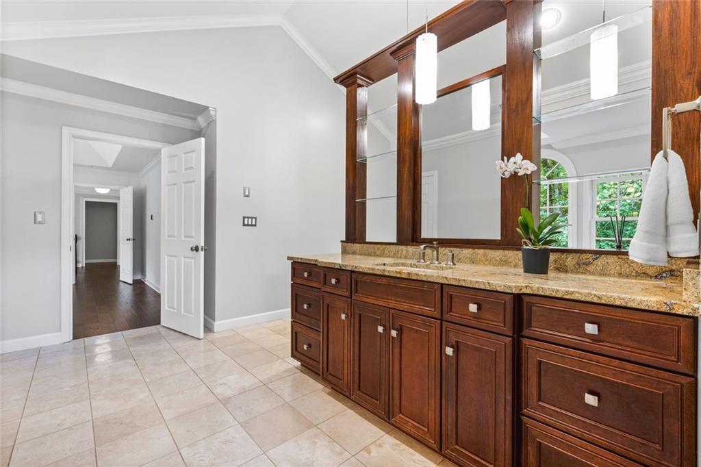 Hampton Woods - Residential