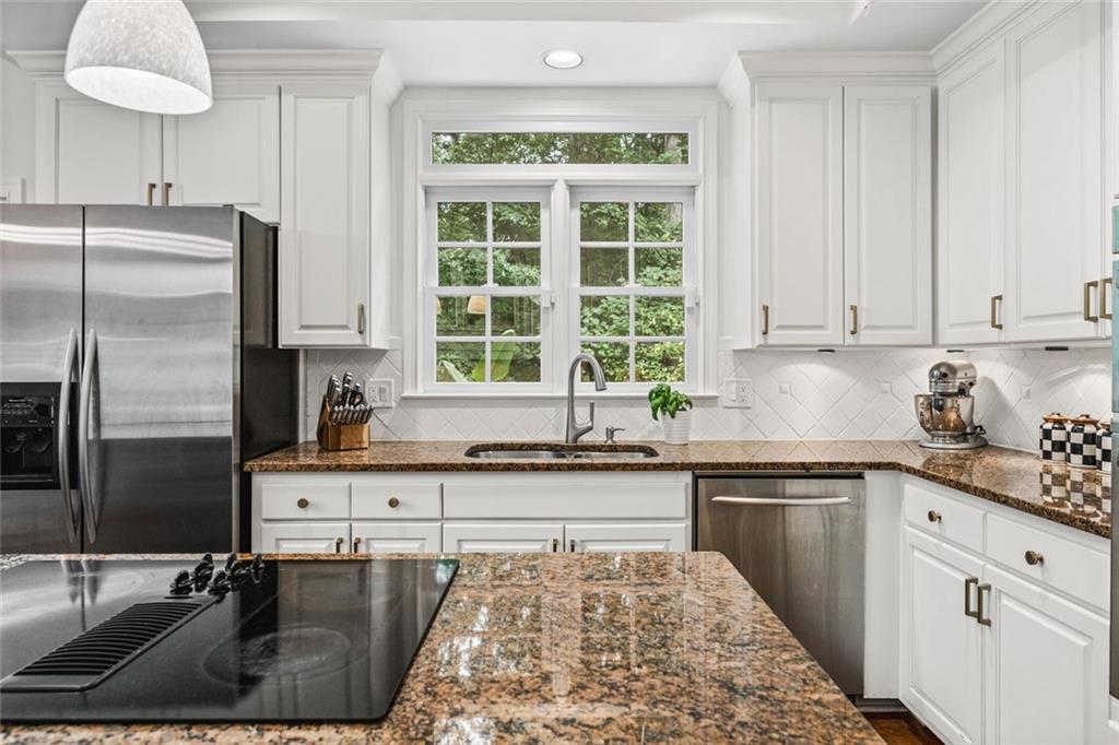Hampton Woods - Residential