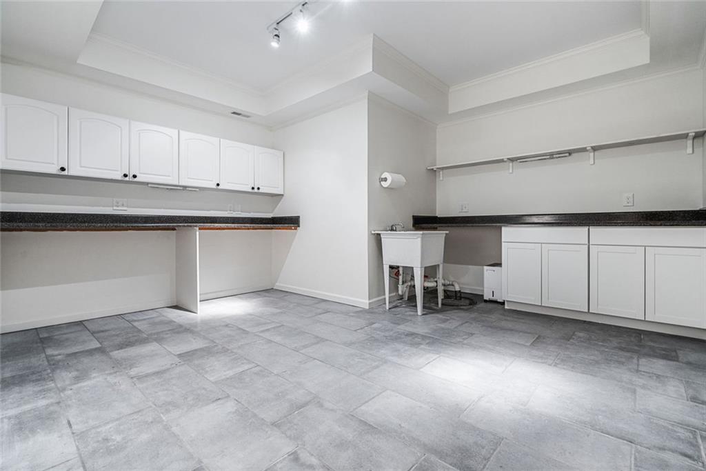 Hampton Woods - Residential