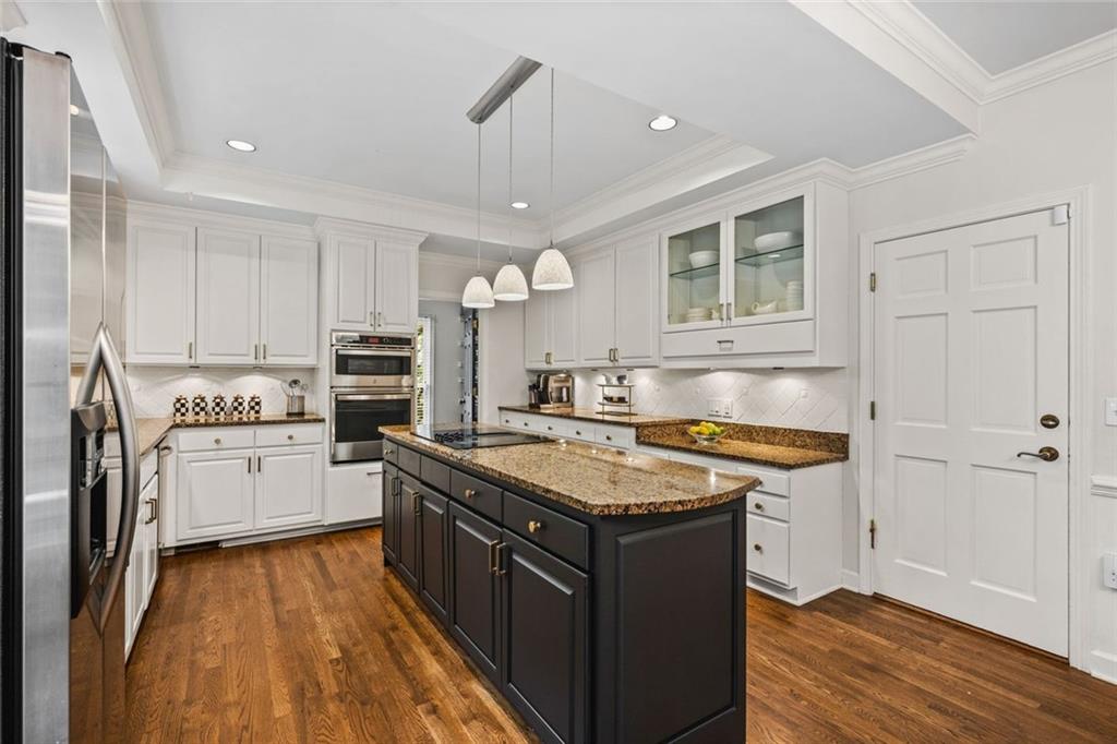Hampton Woods - Residential