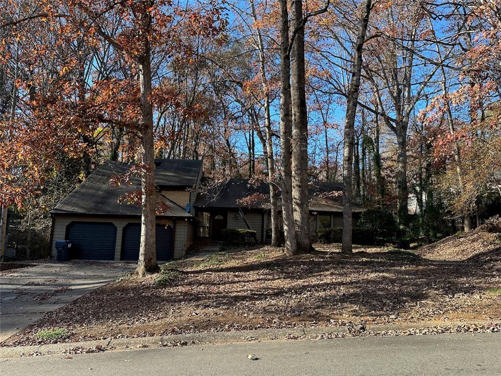 2167 Fox Hound Chase, Marietta, Georgia image 1