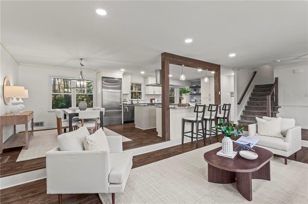 1106 Aurora Court