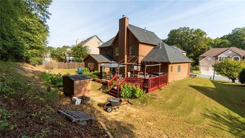 A home in Dacula