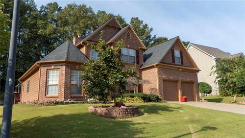 A home in Dacula