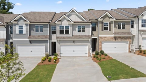 Townhouse For Sale - 260 Deerberry Drive<br/> Jasper, GA 30143
