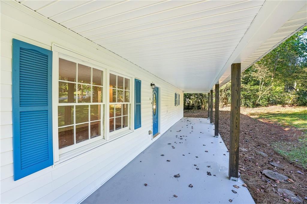 22 Oak Circle