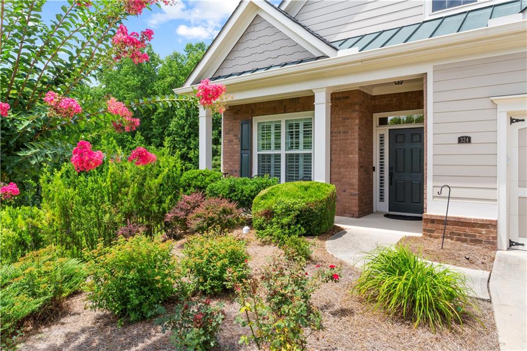 324 Shade Tree Circle