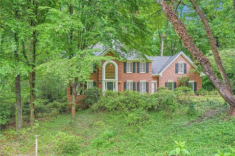 8470 Valemont Drive Atlanta GA 30350