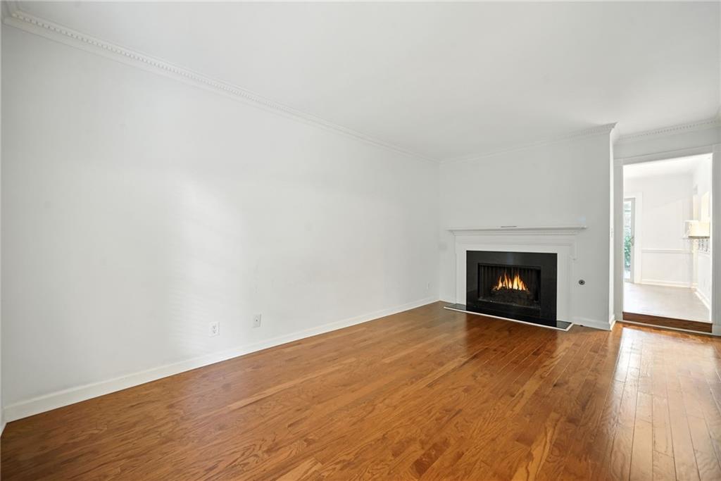 1460 Leafmore Place
