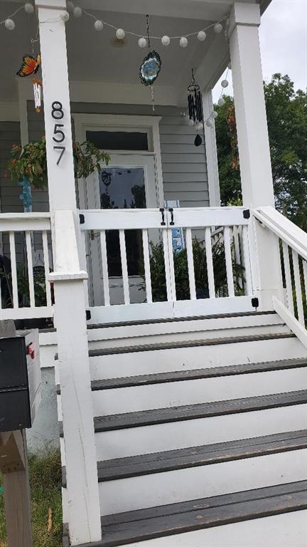 857 Proctor Street NW