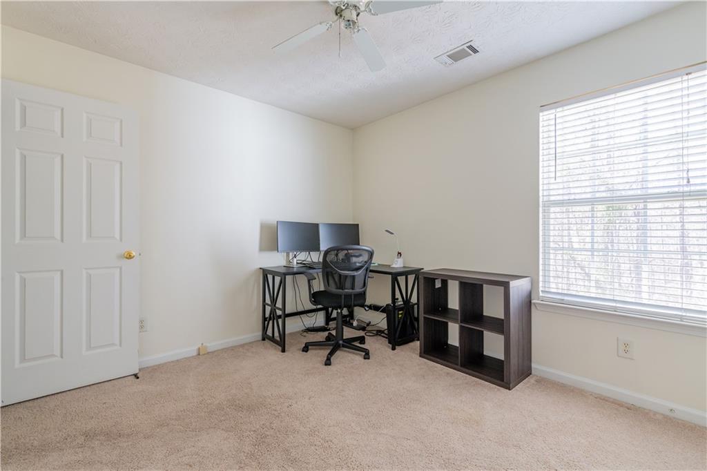 4236 Shoreside Circle, Snellville, Georgia image 7