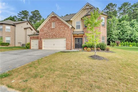 A home in Dacula