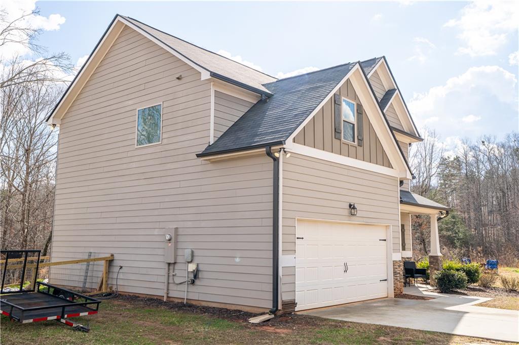 330 bryndemere Drive