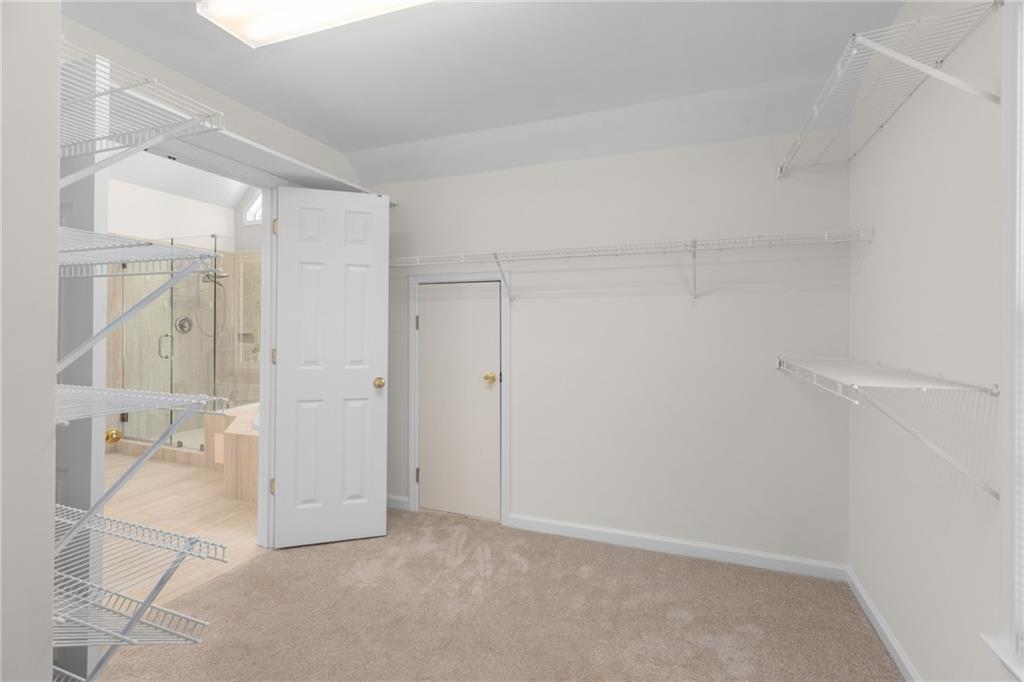 Oxford Lakes - Residential