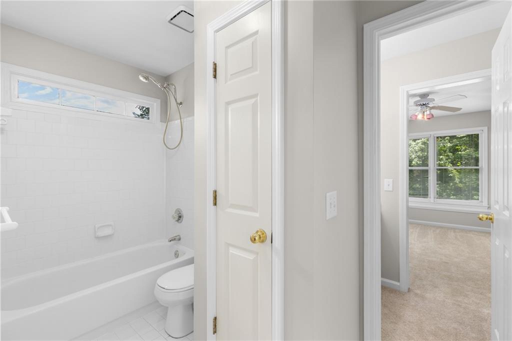 Oxford Lakes - Residential