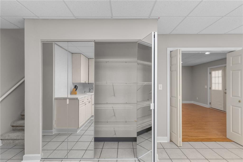 Oxford Lakes - Residential