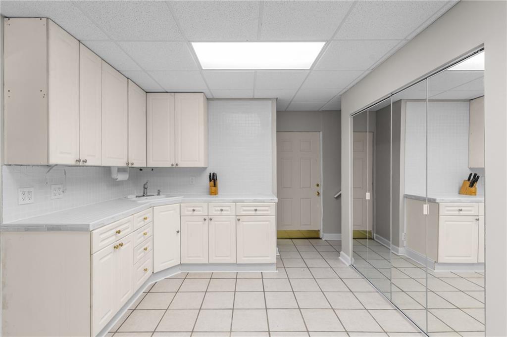 Oxford Lakes - Residential