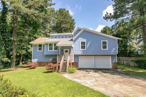 Homes For Sale - 2486 Sawmill Road<br/> Marietta, GA 30064