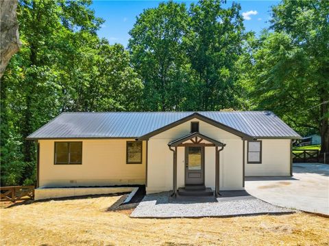 Homes For Sale - 4713 Union Church Road Rd<br/> Flowery Branch, GA 30542